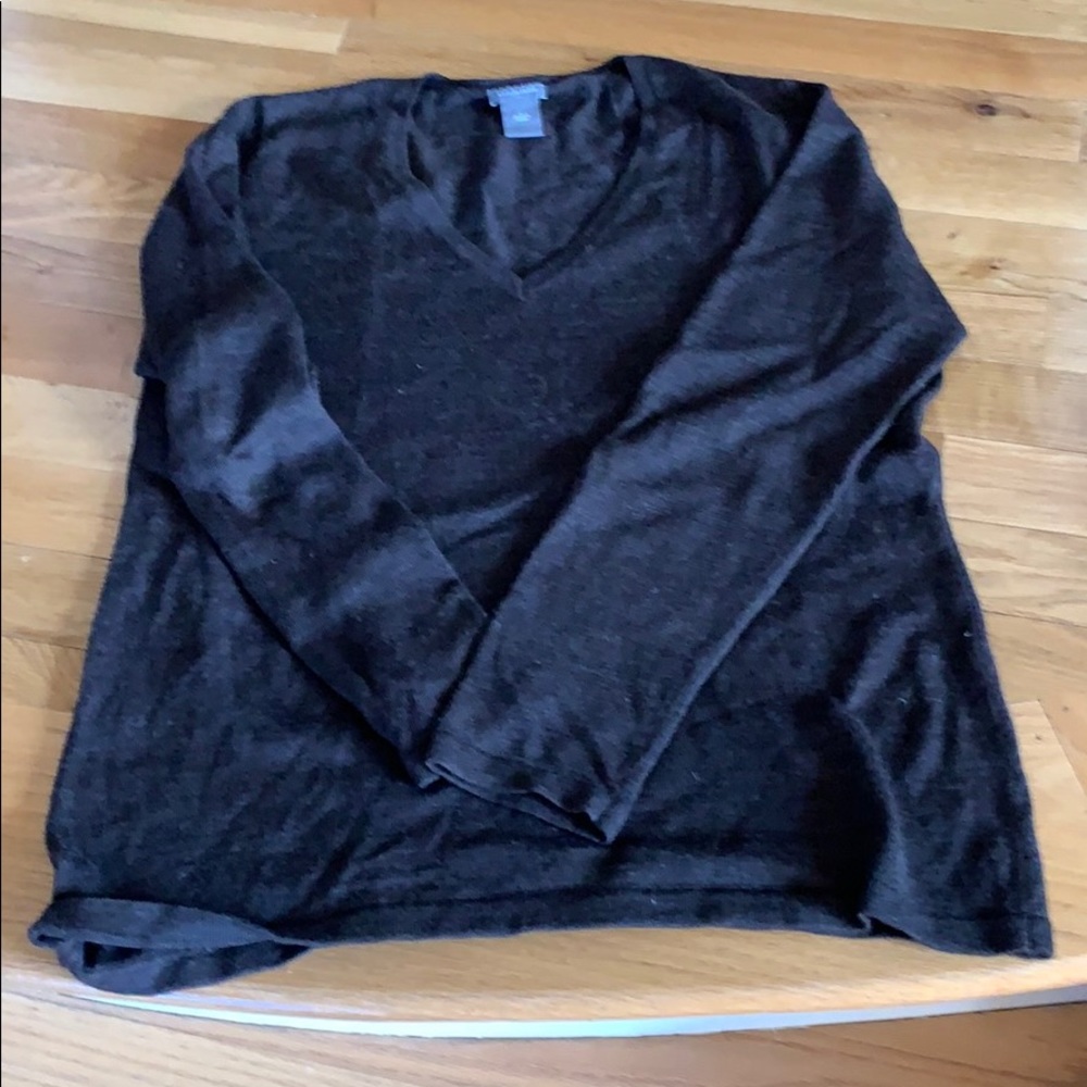 Ann Taylor v neck sweater